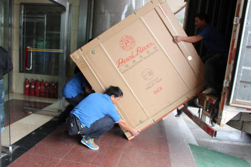阎良钢琴贵重工艺品无忧运